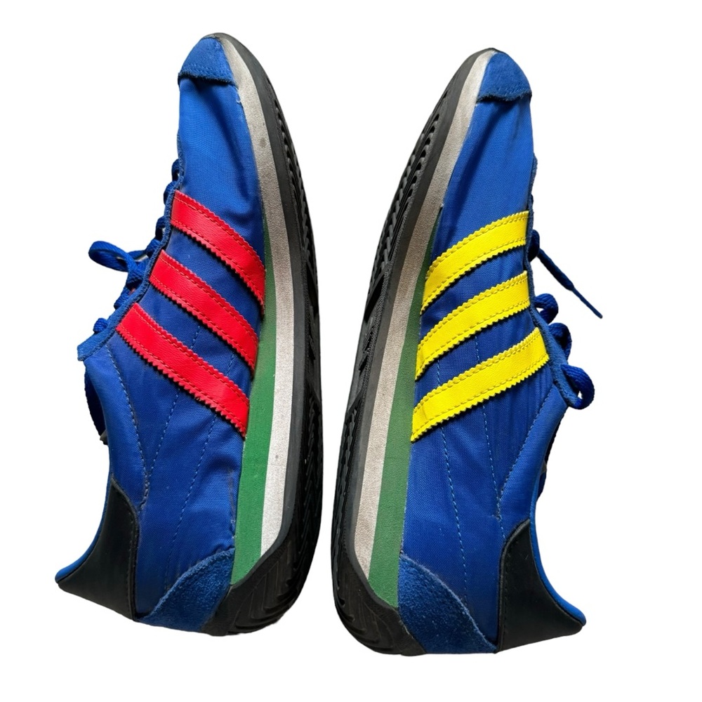 Adidas sneakers in great condition.
